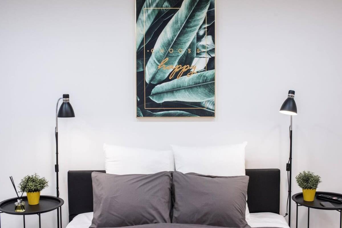 Renovated Design Apartment Close To The Danube Budapest Luaran gambar