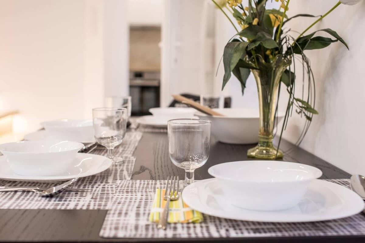 Renovated Design Apartment Close To The Danube Budapest Luaran gambar