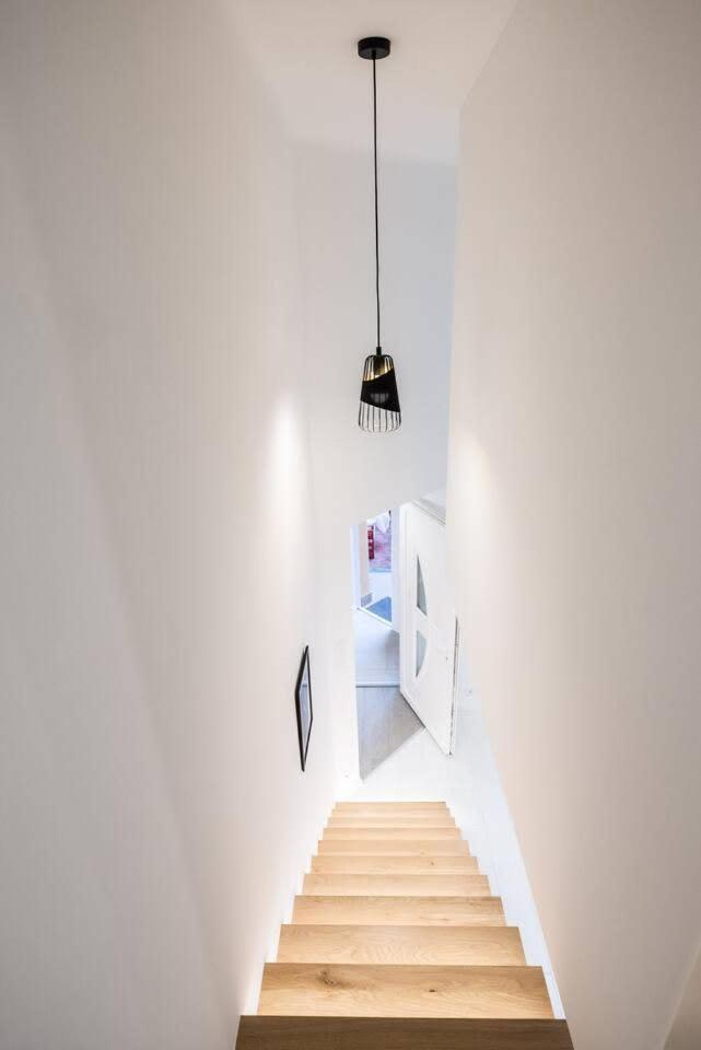 Renovated Design Apartment Close To The Danube Budapest Luaran gambar